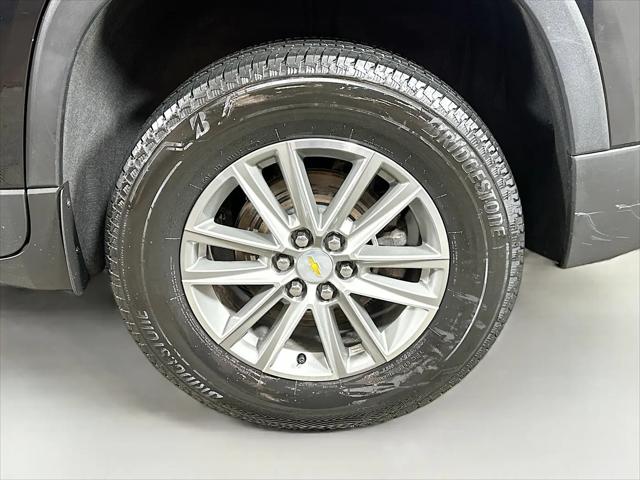 2023 Chevrolet Traverse AWD LT Cloth