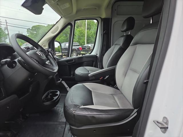 2025 Ram ProMaster 2500 Cargo Van Tradesman High Roof 159" WB w/Pass Seat