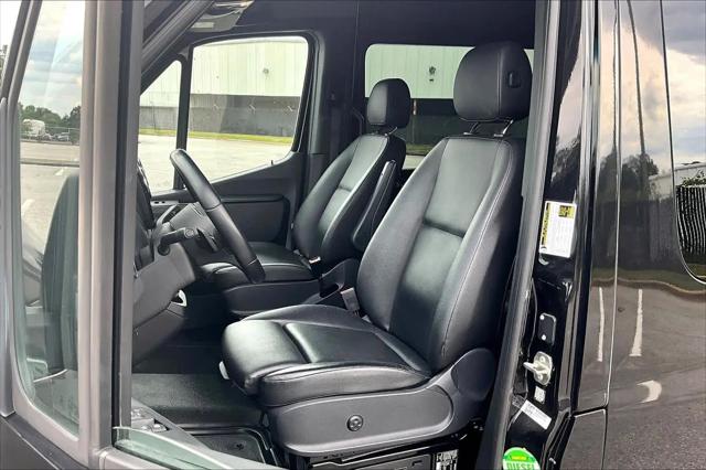 2022 Mercedes-Benz Sprinter 2500 Standard Roof V6