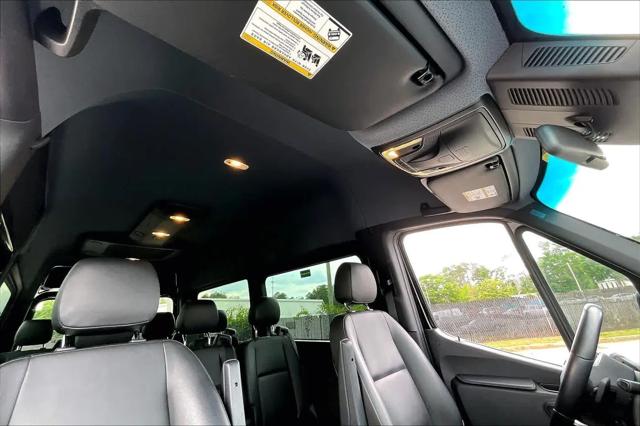 2022 Mercedes-Benz Sprinter 2500 Standard Roof V6