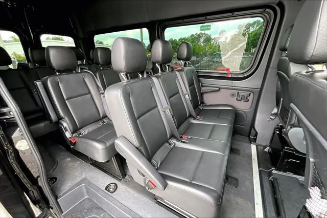 2022 Mercedes-Benz Sprinter 2500 Standard Roof V6