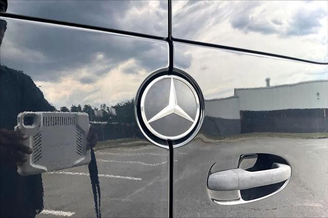 2022 Mercedes-Benz Sprinter 2500 Standard Roof V6