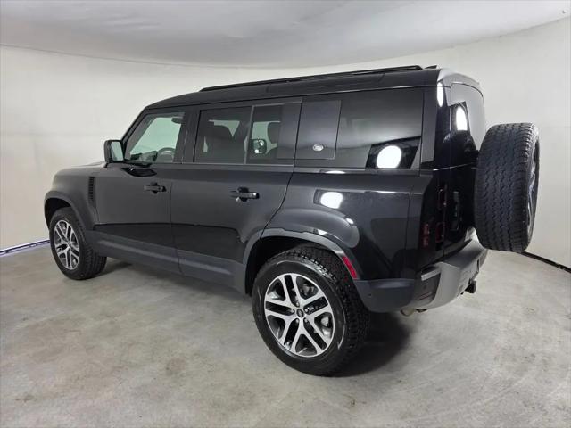 2024 Land Rover Defender 110 P300