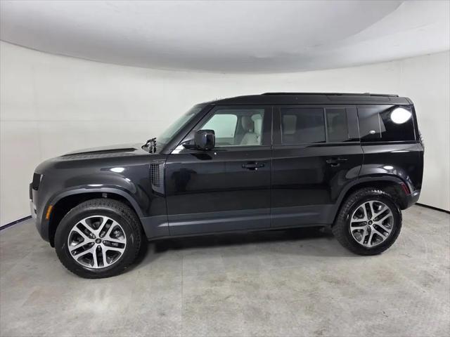 2024 Land Rover Defender 110 P300
