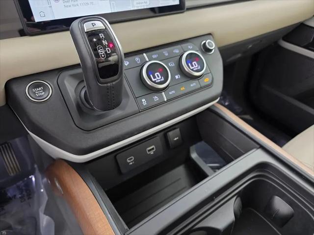 2024 Land Rover Defender 110 P300