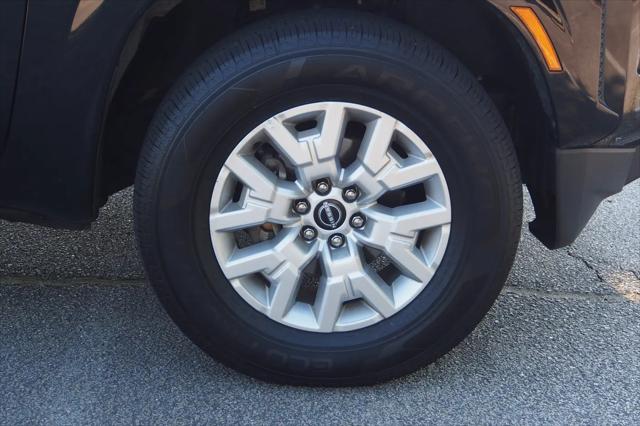 2023 Nissan Frontier Crew Cab SV 4x2