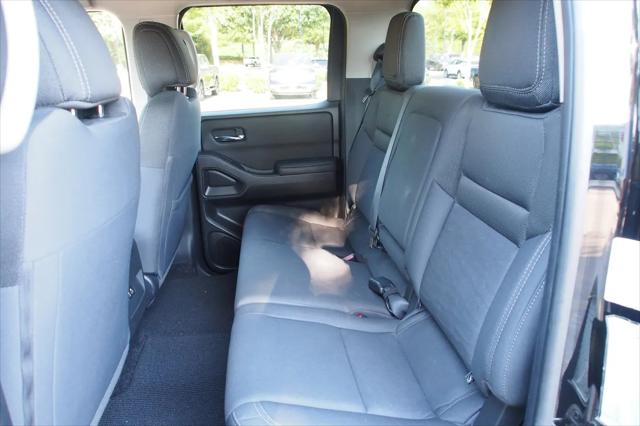 2023 Nissan Frontier Crew Cab SV 4x2