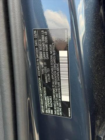2026 Volvo XC90 Ultra Dark Theme, B6 AWD Gas (mild hybrid), Gasoline, 6 Seats