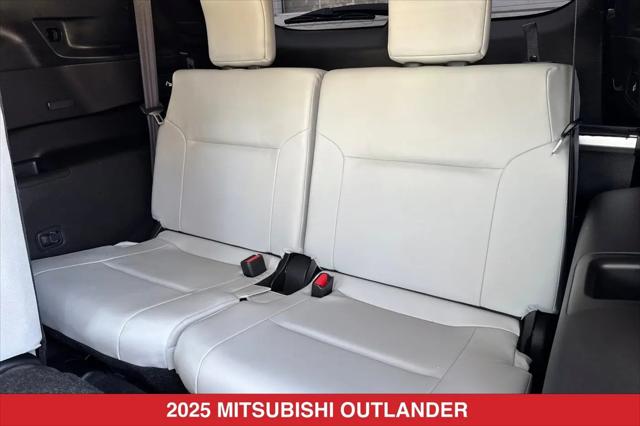 2025 Mitsubishi Outlander SE 2.5 2WD