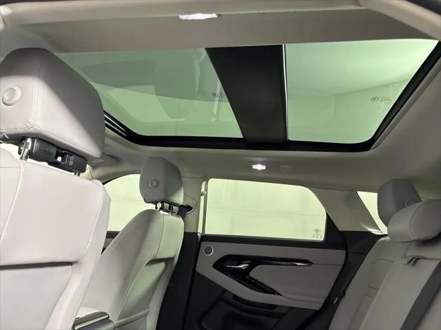2025 Land Rover Range Rover Evoque Core S