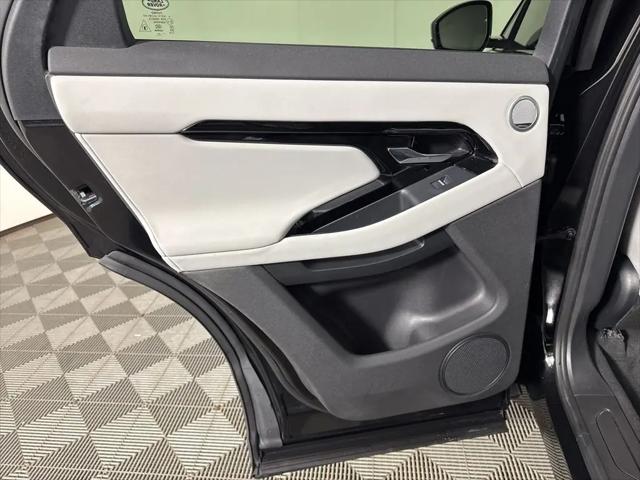 2025 Land Rover Range Rover Evoque Core S
