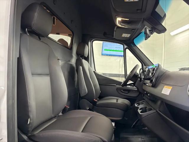 2026 Mercedes-Benz Sprinter 2500 Standard Roof 4-Cyl Diesel HO