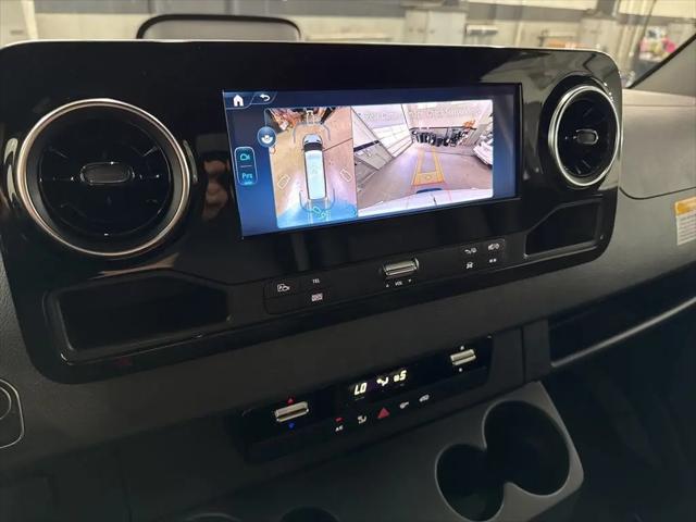 2026 Mercedes-Benz Sprinter 2500 Standard Roof 4-Cyl Diesel HO