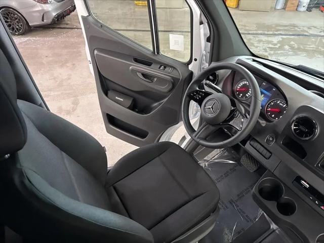 2026 Mercedes-Benz Sprinter 2500 Standard Roof 4-Cyl Diesel