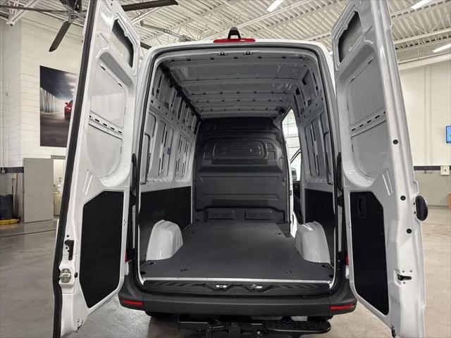 2026 Mercedes-Benz Sprinter 2500 Standard Roof 4-Cyl Diesel