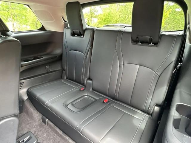 2027 INFINITI QX60 LUXE