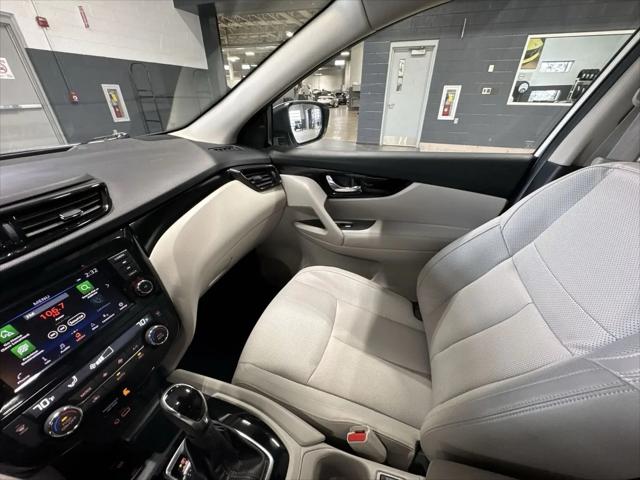 2022 Nissan Rogue Sport SL AWD Xtronic CVT