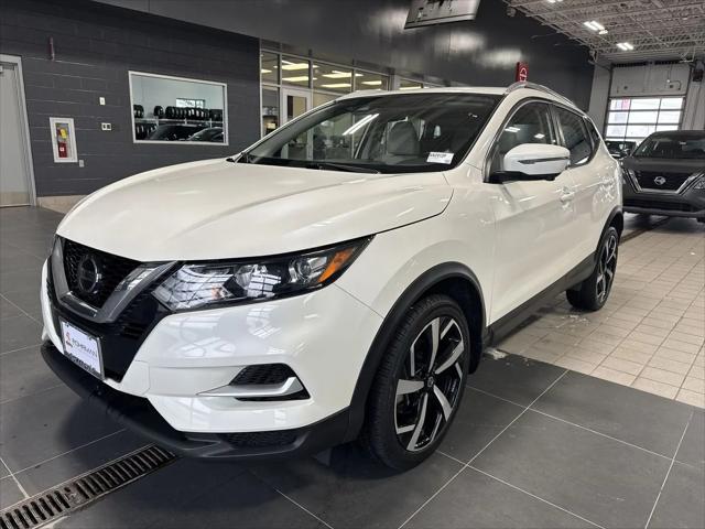 2022 Nissan Rogue Sport SL AWD Xtronic CVT