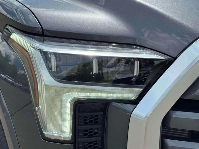 2026 Toyota Tundra Limited CrewMax 5.5' Bed