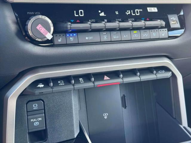 2026 Toyota Tundra Platinum CrewMax 5.5' Bed