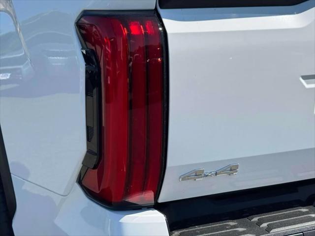 2026 Toyota Tundra SR CrewMax 5.5' Bed