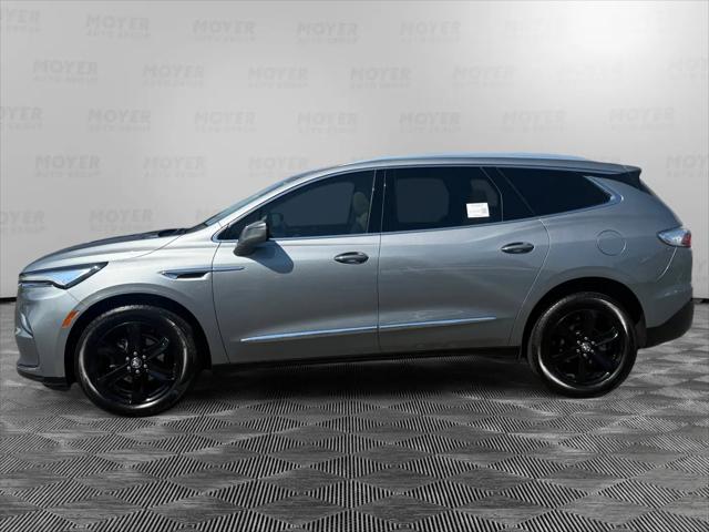2023 Buick Enclave Essence AWD