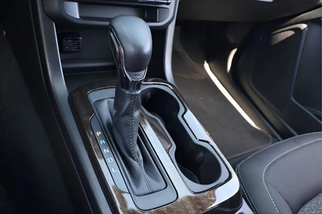 2022 GMC Canyon 2WD Crew Cab Short Box Elevation