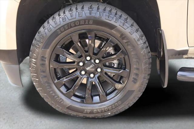 2022 GMC Canyon 2WD Crew Cab Short Box Elevation