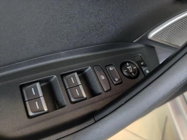 2025 Acura TLX Technology Package
