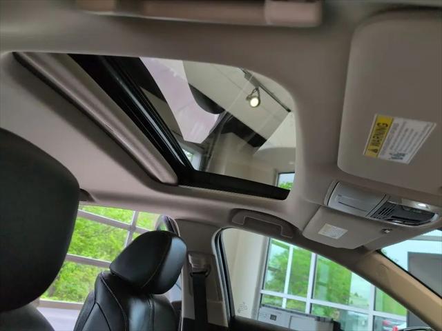 2025 Acura TLX Technology Package