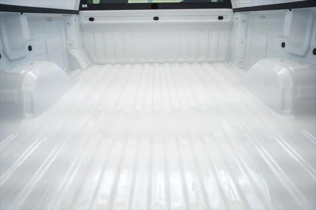 2026 Chevrolet Silverado 1500 4WD Regular Cab Long Bed WT