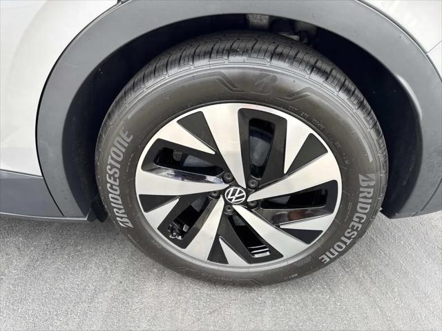 2023 Volkswagen ID.4 Pro