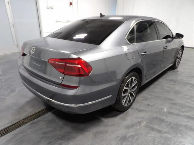 2018 Volkswagen Passat 2.0T SE