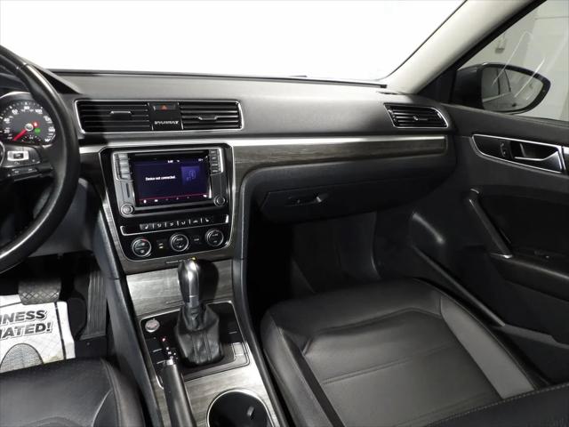 2018 Volkswagen Passat 2.0T SE