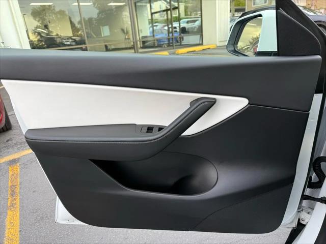 2022 Tesla Model Y Performance Dual Motor All-Wheel Drive