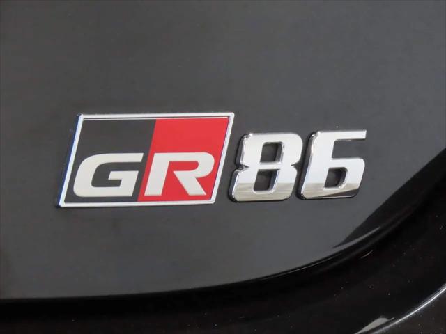 2024 Toyota GR86 Premium