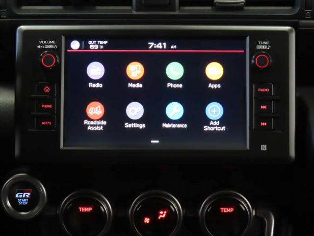 2024 Toyota GR86 Premium
