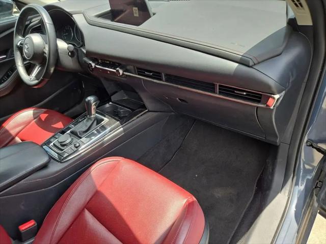 2025 Mazda CX-30 2.5 S Carbon Edition