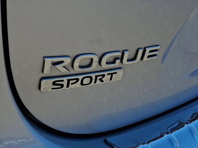 2020 Nissan Rogue Sport SL AWD Xtronic CVT