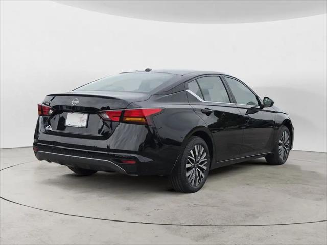 2026 Nissan Altima SV FWD