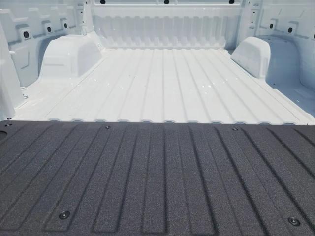2026 Chevrolet Silverado 1500 4WD Crew Cab Short Bed Custom Trail Boss