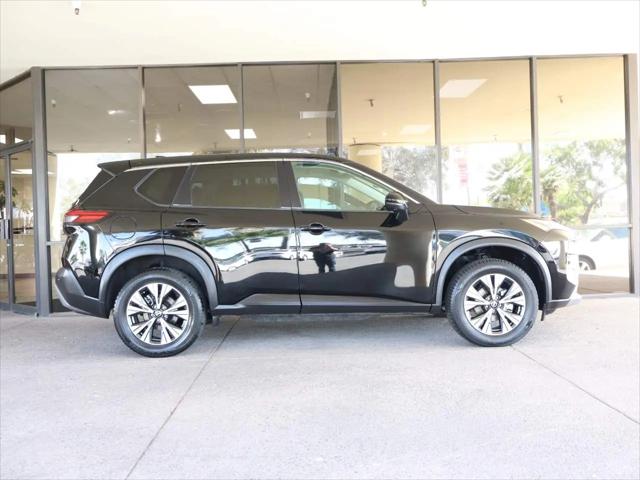 2021 Nissan Rogue SV FWD