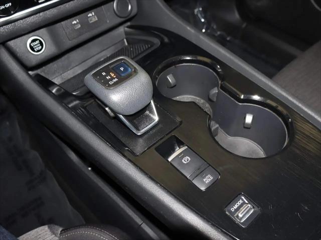 2021 Nissan Rogue SV FWD