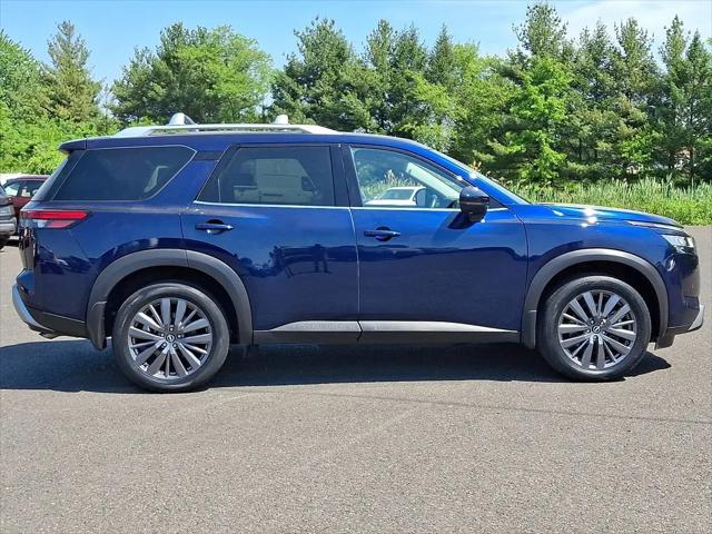 2023 Nissan Pathfinder SL 4WD