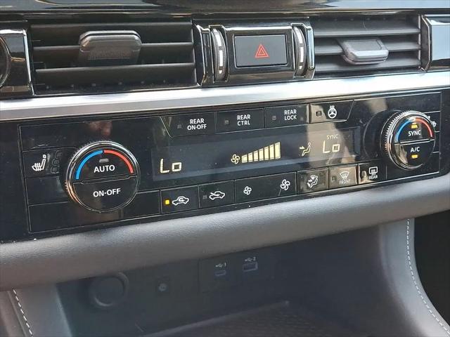2023 Nissan Pathfinder SL 4WD