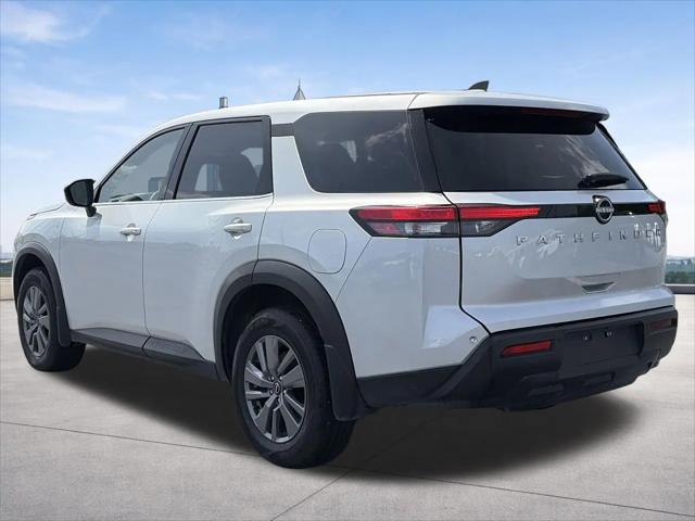 2025 Nissan Pathfinder S FWD