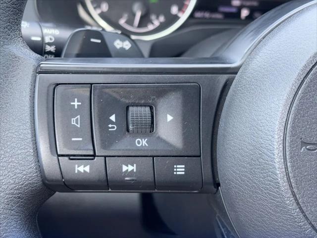 2025 Nissan Pathfinder S FWD