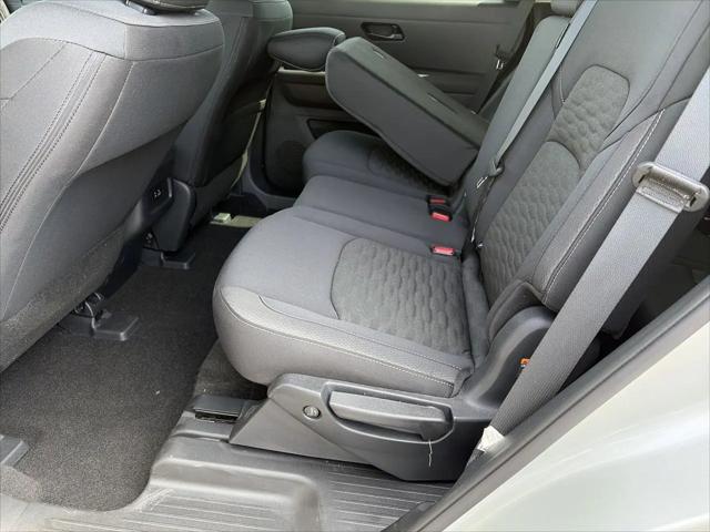 2025 Nissan Pathfinder S FWD