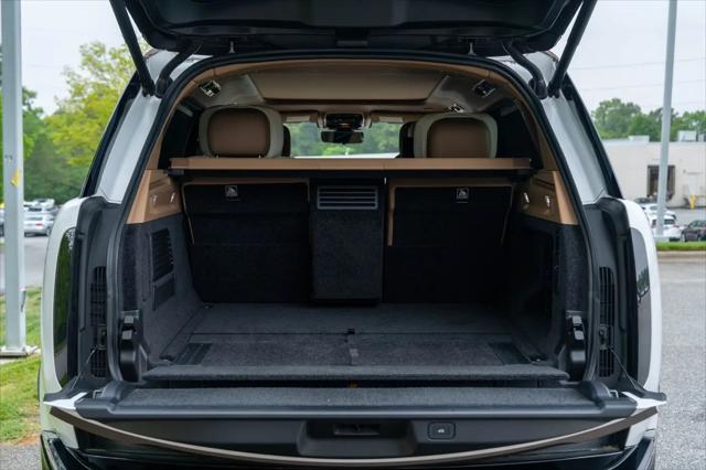 2023 Land Rover Range Rover SV