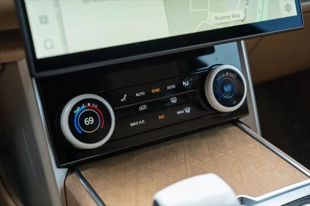 2023 Land Rover Range Rover SV